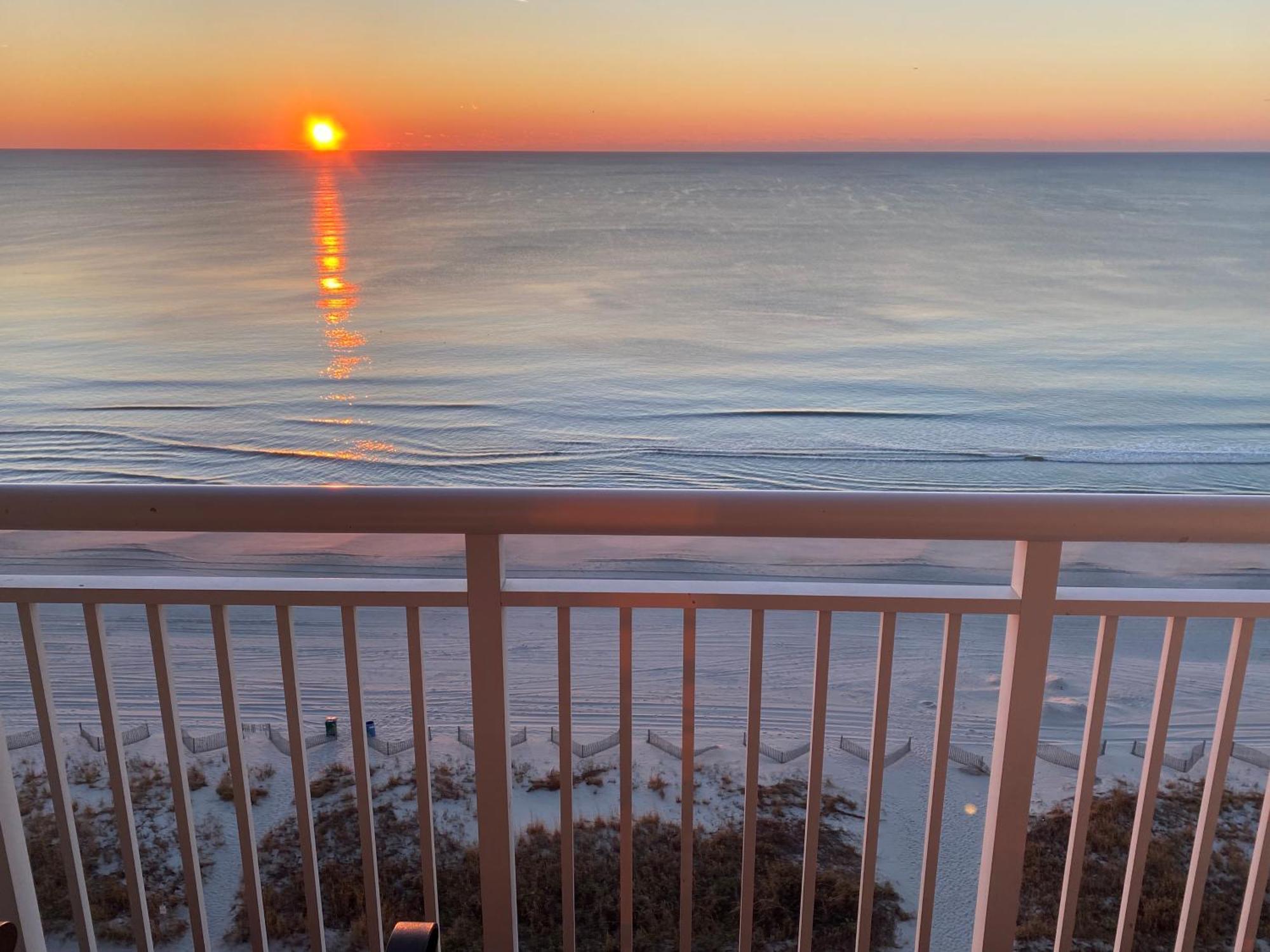 Camelot By The Sea Ocean Front Condo Myrtle Beach Buitenkant foto