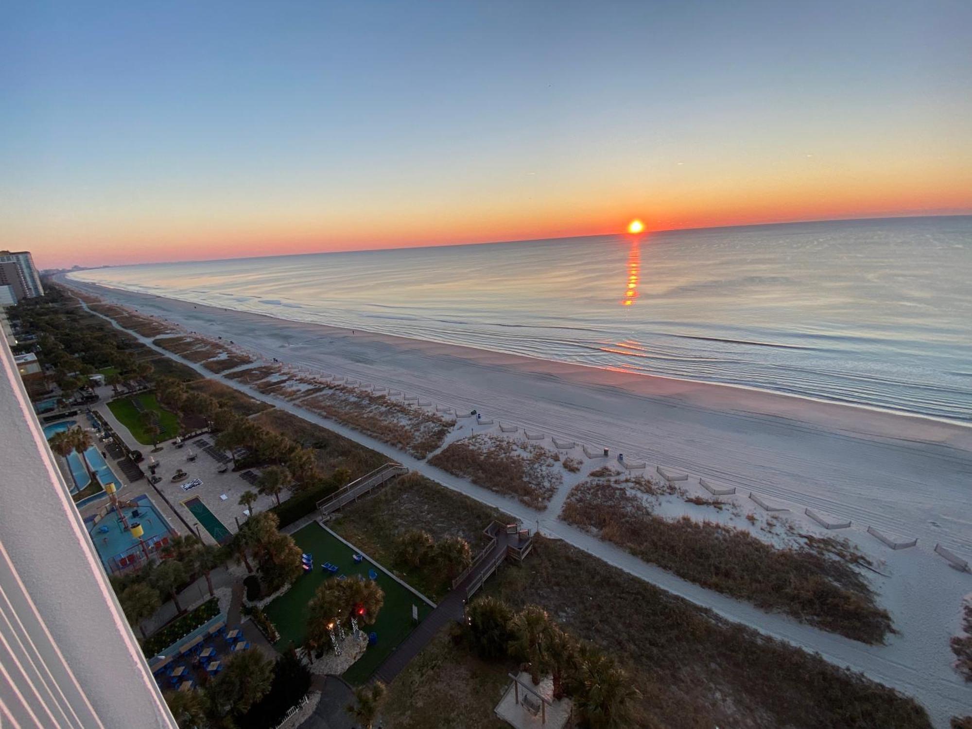 Camelot By The Sea Ocean Front Condo Myrtle Beach Buitenkant foto
